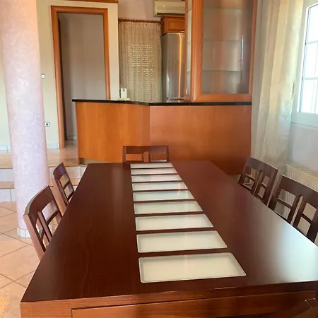 Sousoula Maisonette *