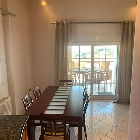 Sousoula Apartment *